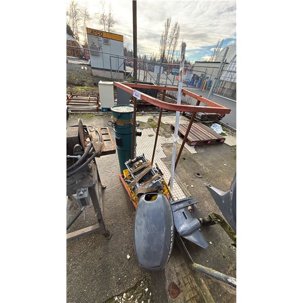 ASSORTED ITEMS INCLUDING; OUTBOARD MOTOR PARTS, HOOVER VACUUM SYSTEM, METAL FRAME & MORE *UNKNOWN