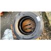 Image 3 : SET OF (4) CONTINENTAL CONTI HYBRID HS3 225/70R19.5 TIRES