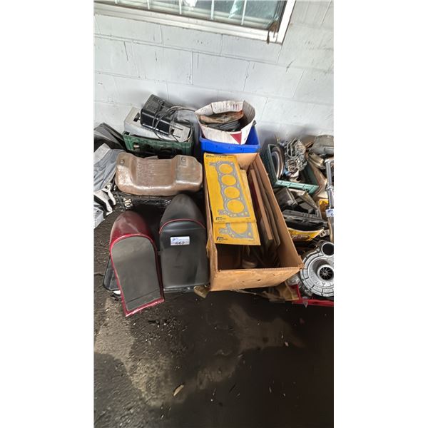 PALLET OF ASSORTED MOTORCYCLE PARTS