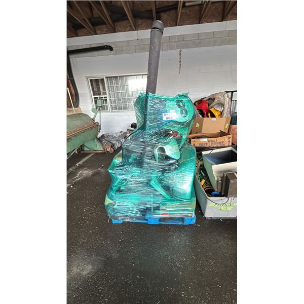 PALLET OF ASSORTED MOTORCYCLE PARTS