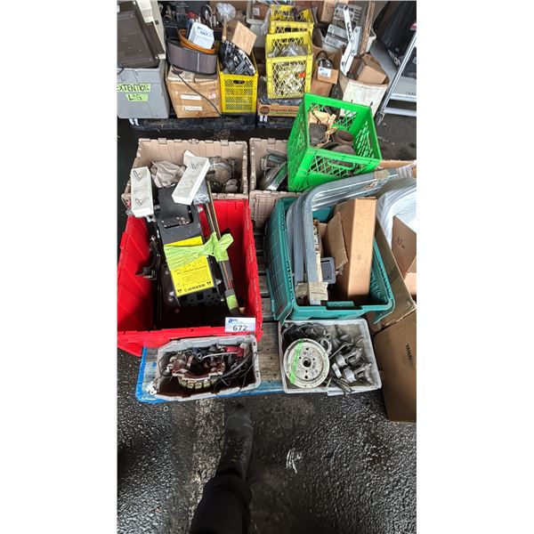 PALLET OF ASSORTED ITEMS INCLUDING; MOTORCYCLE PARTS, HYDRAULIC MOTOR CLAMP & MORE *UNKNOWN WORKING