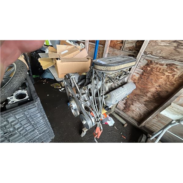 FORD MUSTANG COBRA ENGINE ON PORTABLE ENGINE STAND *UNKNOWN RUNNING CONDITION*