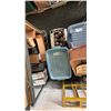 Image 6 : PALLET OF ASSORTED ITEMS INCLUDING; MOTORCYCLE PARTS, STOOL, STORAGE BIN & MORE