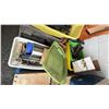 Image 5 : PALLET OF ASSORTED ITEMS INCLUDING; MOTORCYCLE PARTS, END TABLE & MORE
