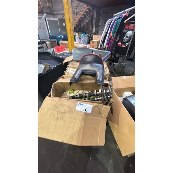 PALLET OF ASSORTED CARDBOARD BOXES & PROJECTION SCREENS