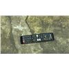 Image 3 : SAMSUNG UN50TU7000F 50" LED TV WITH LEGS - NO REMOTE/CRACK ON TOP LEFT CORNER OF SCREEN
