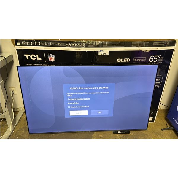 TCL Q670G-CA 65" LED TV  WITH LEGS & REMOTE - 2 DEAD PIXEL LINES