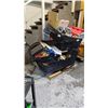 Image 3 : PALLET OF ASSORTED ITEMS INCLUDING; CLOTHING, IRONING BOARD, FOLDING CHAIRS & MORE