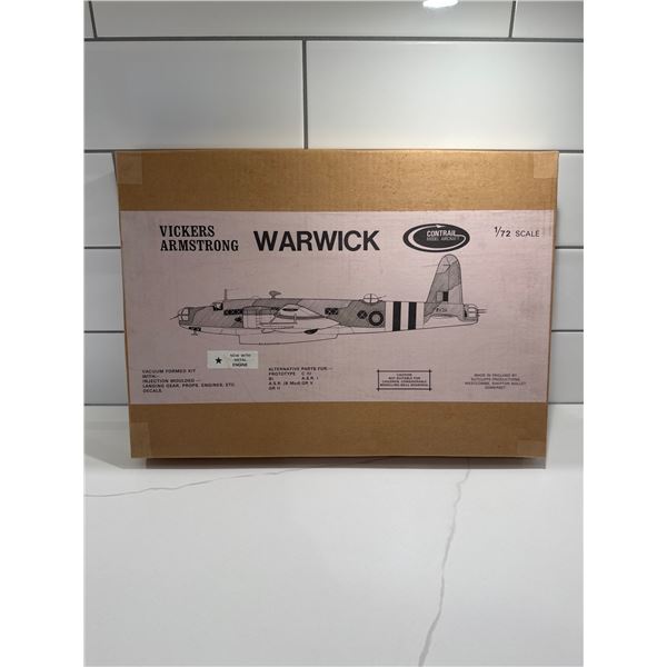 Vickers Armstrong Warwick 1:72 scale sealed