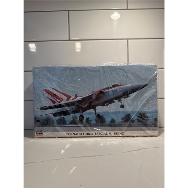 hasegawa 1:72 scale Tornado FMk.3 "Special Marking"