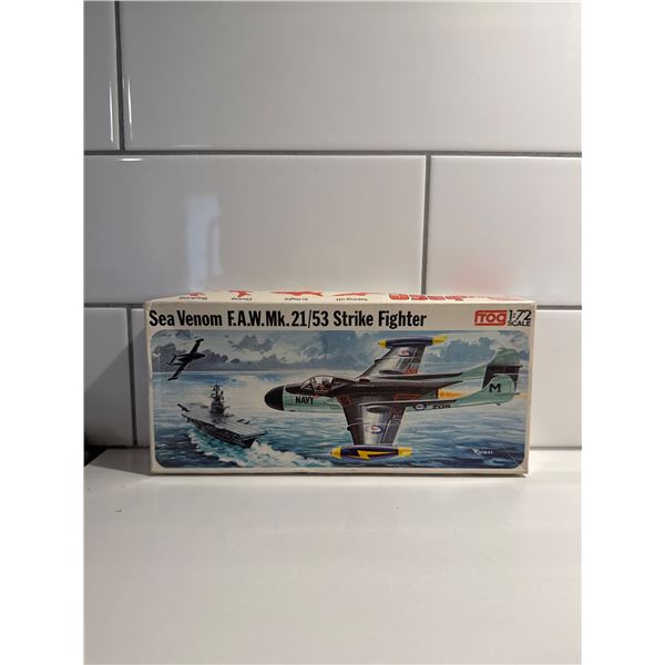 Frog 1:72 scale Sea Venom F.A.W.Mk.21/53 Strike Fighter