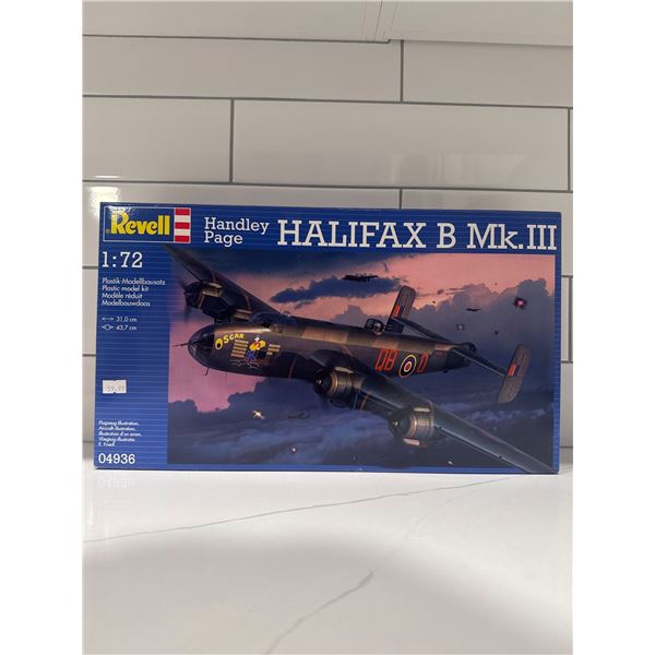 Revell 1:72 scale Halifax B Mk.III Sealed