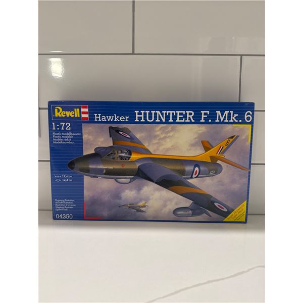 Revell 1:72 scale Hawker Hunter F.Mk.6 Sealed