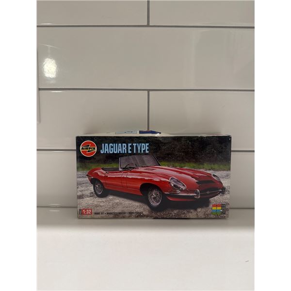 Airfix 1:32 scale Jaguar E Type
