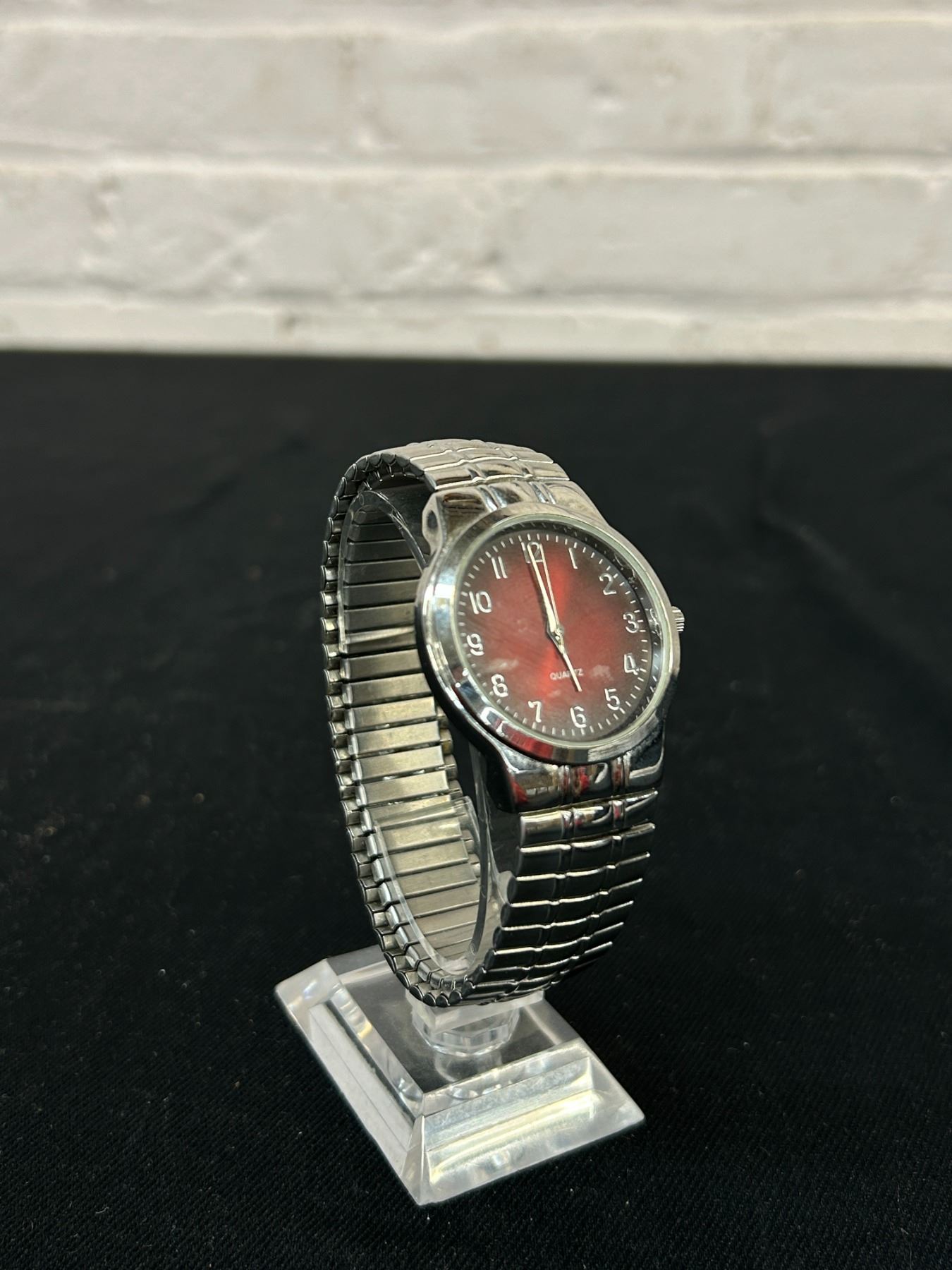 Silver Coloured Wrist Watch, Quartz Red Face with Stretch Band