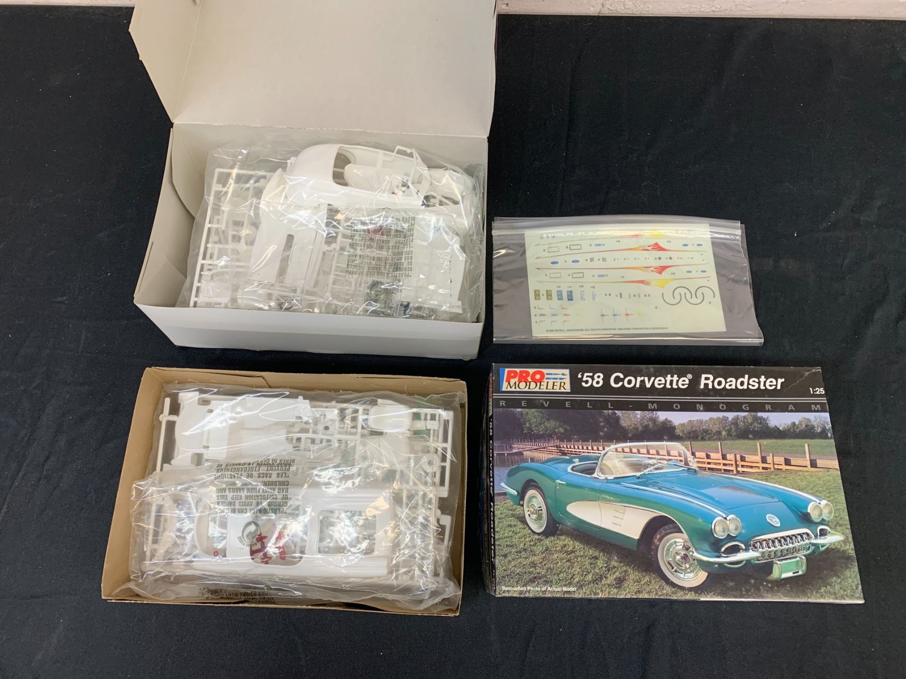 Lot of 2 Pro Modeler 1/25 Model Kits #85-5938 and #85-5952