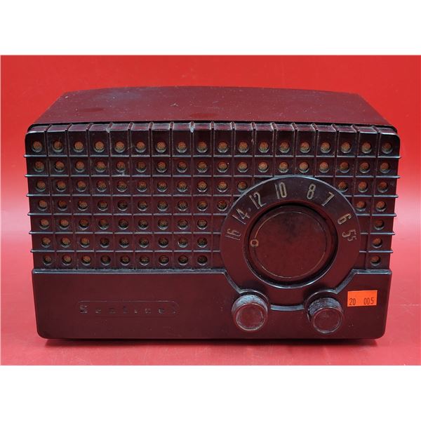 VTG Sentinel Model 343 Tube Radio