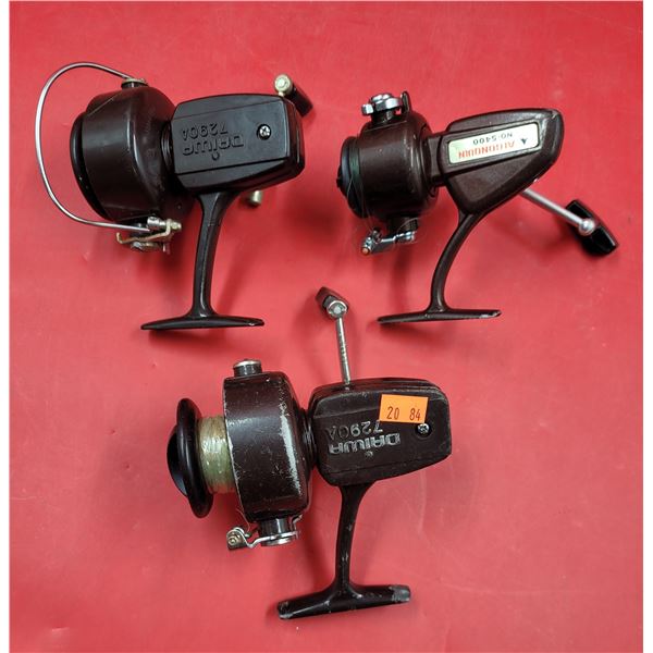 3 Daiwa Fishing Reels