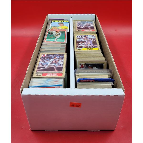 Box of Assorted VTG Baseball Cards w/ Jackson, Yount, Koosman, & More