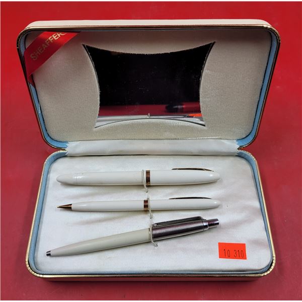 Sheaffer's Pen Set Made in Canada w/ 14K Gold-Tip Fountain Pen