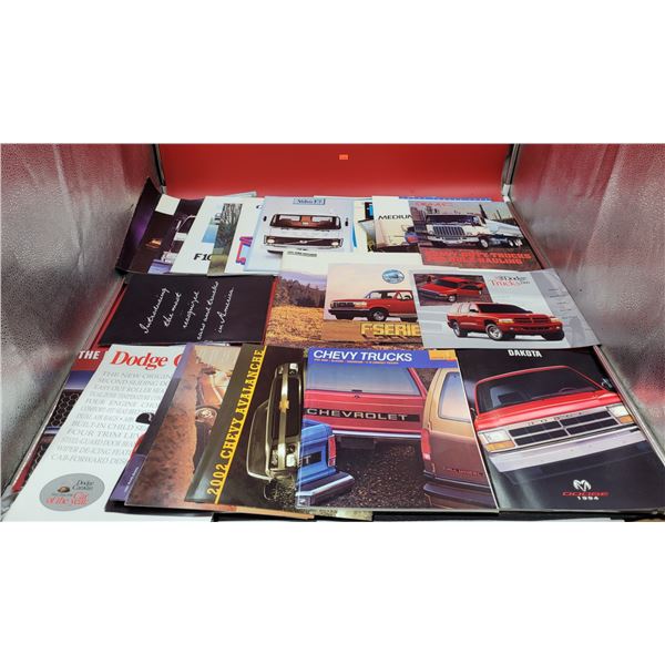 Lot of VTG Vehicle Pamphlets/Brochures