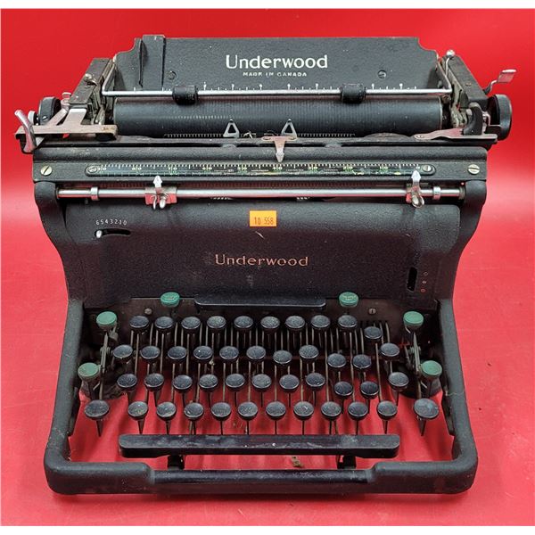 VTG Underwood Typewriter Made in Canada