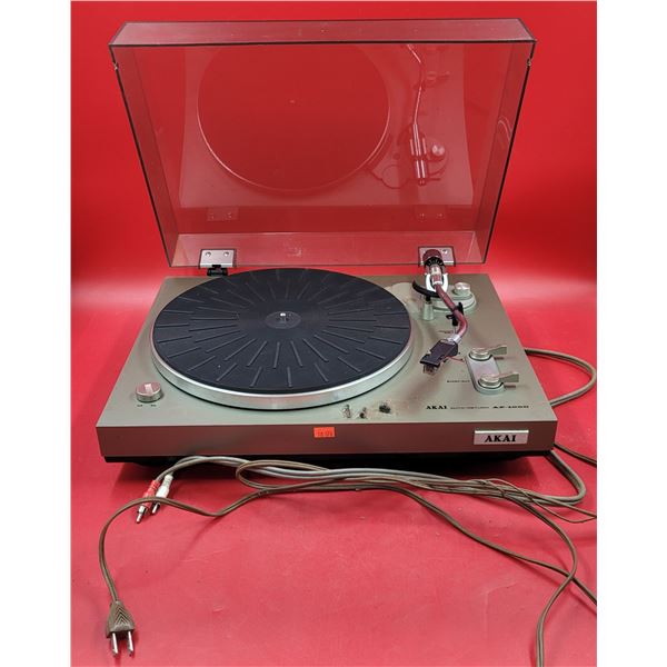 Akai AP-1000 Turntable/Record Player