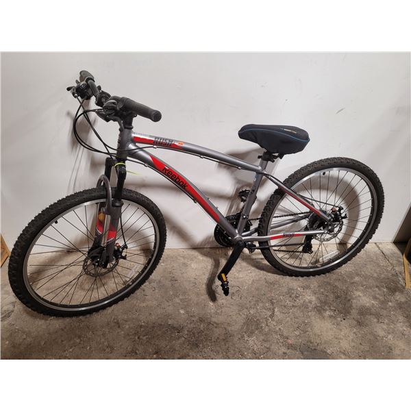 Reebok Rush Bicycle (Some Shimano Accessories)