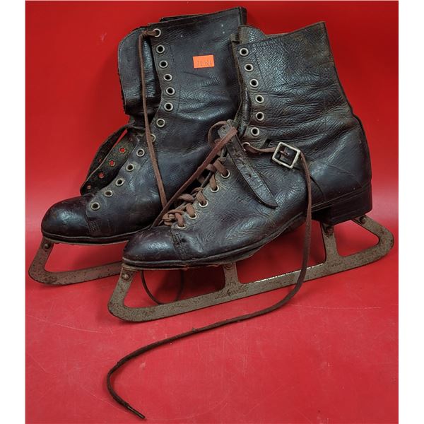 Antique Ladies Auto Ice Skates Made in Canada
