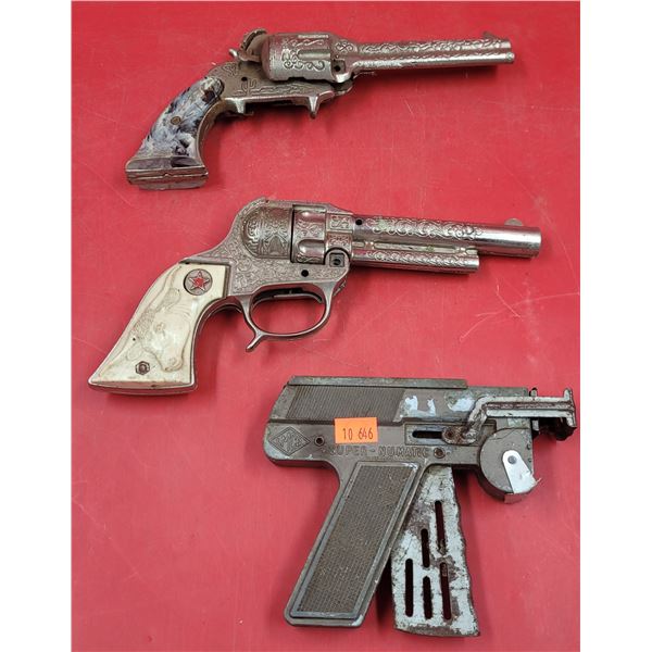 3 VTG Cap Guns