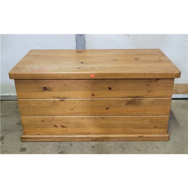 Pine Blanket Chest