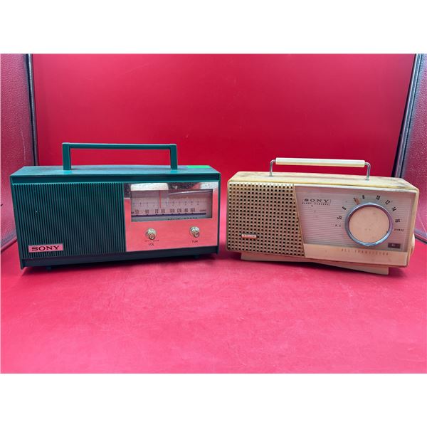 2x Vintage Sony Transistor Radios