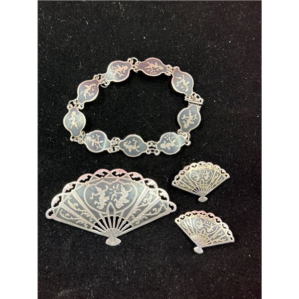 Vintage 4x Piece Silver Jewelry Set: Brooch, Bracelet, Earrings