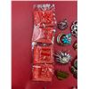Image 6 : Vintage Pins & Brooches: Coca-Cola, "R", Bow, Starfish/Shell, & More