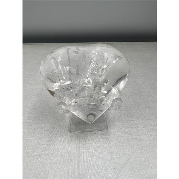 2.3 INCH CLEAR QUARTZ HEART