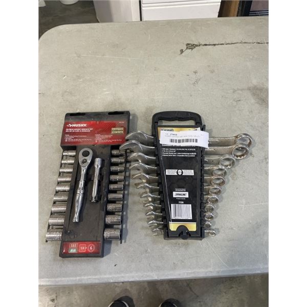 HUSKEY SOCKET SET AND TOOL VALLEY WRENCH SET