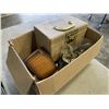 Image 2 : BOX OF VINTAGE MISC ITEMS