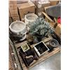 Image 1 : PALLET OF ASSORTED PLANTER POTS