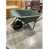 Image 2 : GREEN PLASTIC WHEELBARROW
