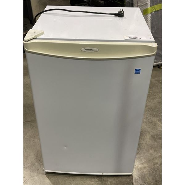 DANBY DESIGNER BAR FRIDGE