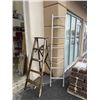 Image 3 : 5FT WOOD A-FRAME LADDER AND ALUMINUM LADDER