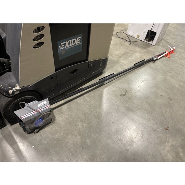 CRAFTSMAN 1/2HP GARAGE DOOR OPENER