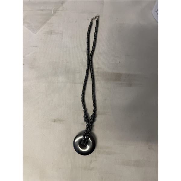 BLACK ALASKAN DIAMOND HEMETITE PENDANT BEADS NECKLACE