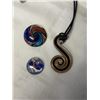 Image 4 : VENITIAN MURANO GLASS PENDANTS, NECKLACE, RING AND BRACELET