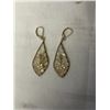 Image 1 : PAIR OF VINTAGE MOTHER OF PEARL DECOR DANGLE EARRINGS