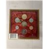 Image 2 : 2004 HOLIDAY GIFT SET WITH SPECIAL SANTA CLAUS 25 CENT COIN