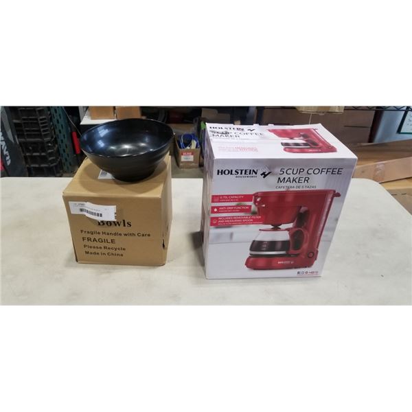 5 CUP COFFEE MAKER AND BOWLS