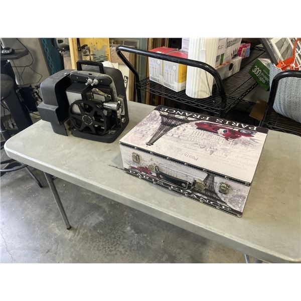 VINTAGE BELL AND HOWELL 1.2 LUMINA PROJECTOR AND PARIS SUITCASE