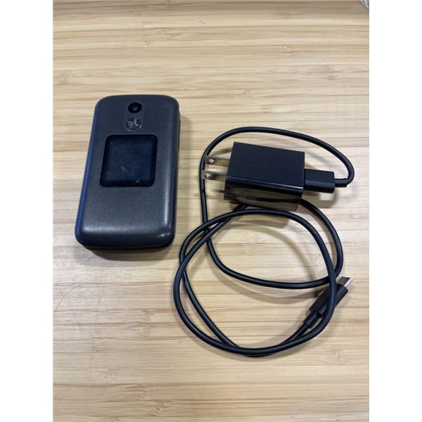 TCL FLIP 8GB CELLPHONE - TESTED WORKING, RETAIL $159