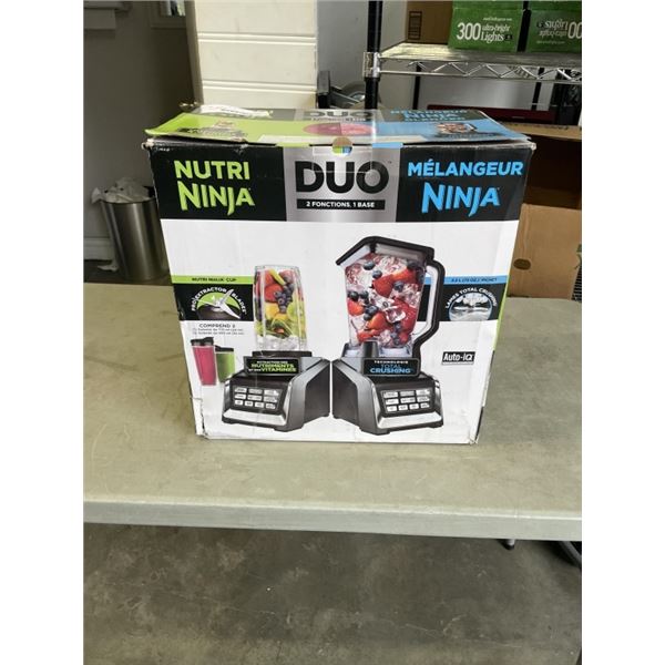 NUTRI NINJA DUO BLENDER SYSTEM WORKING